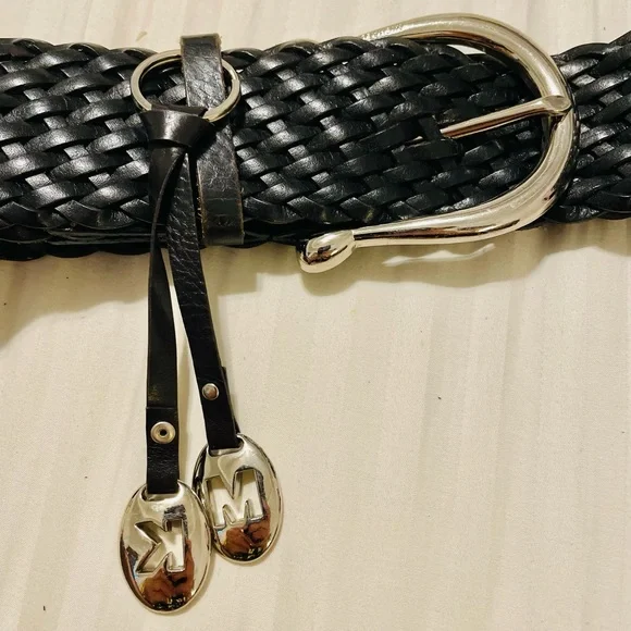 Mk belt woven in 9/10 rating in great condition Michael Kors Women main image 4